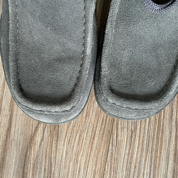 Roots Windsor Grey Suede Chukka Boots | 10 - Picture 4 of 10